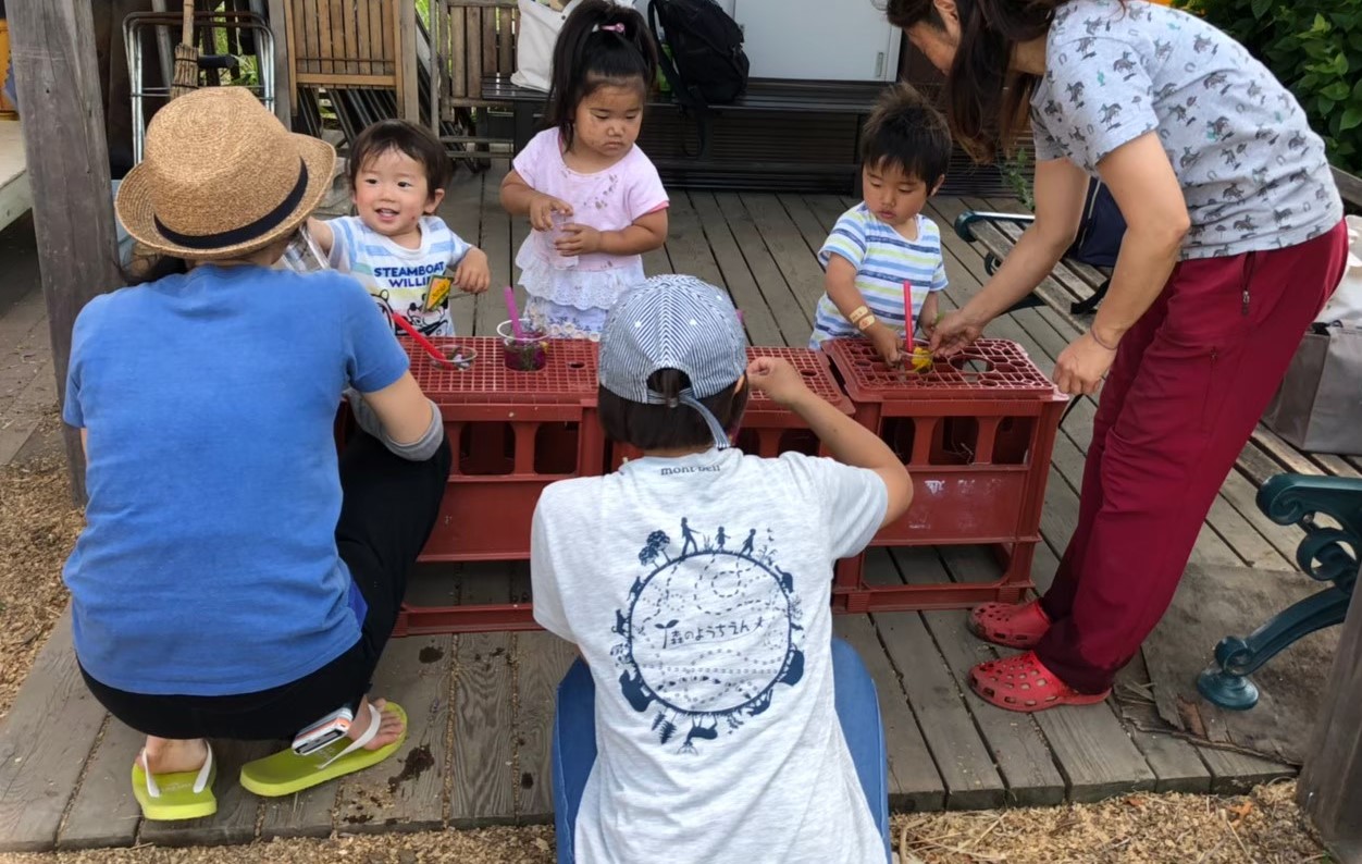 モンベル寄付つき 森のようちえんTシャツの販売が始まりました!